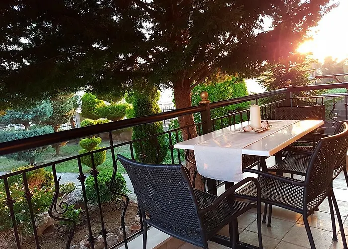 Princess Garden Villa *